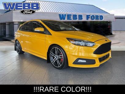 Used 2015 Ford Focus ST w/ Equipment Group 402A