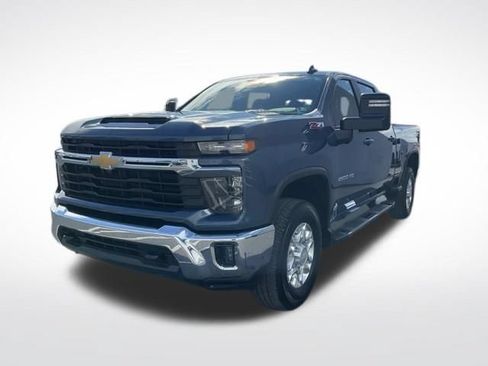Used 2024 Chevrolet Silverado 2500 LT w/ All Star Edition AWD/4WD image 11