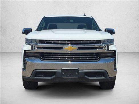 Used 2020 Chevrolet Silverado 1500 LT RWD image 2
