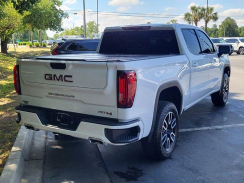 Used 2025 GMC Sierra 1500 AT4 w/ Technology Package AWD/4WD image 2