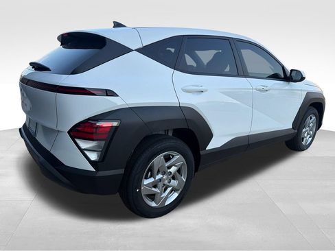 New 2026 Hyundai Kona SE FWD image 7