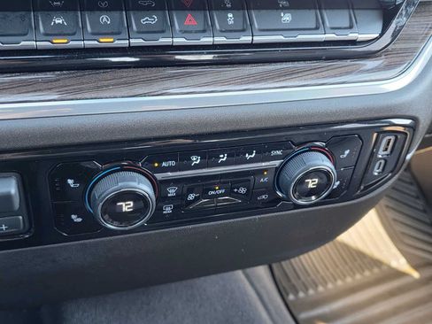 Certified 2026 Chevrolet Silverado 1500 LT AWD/4WD image 29