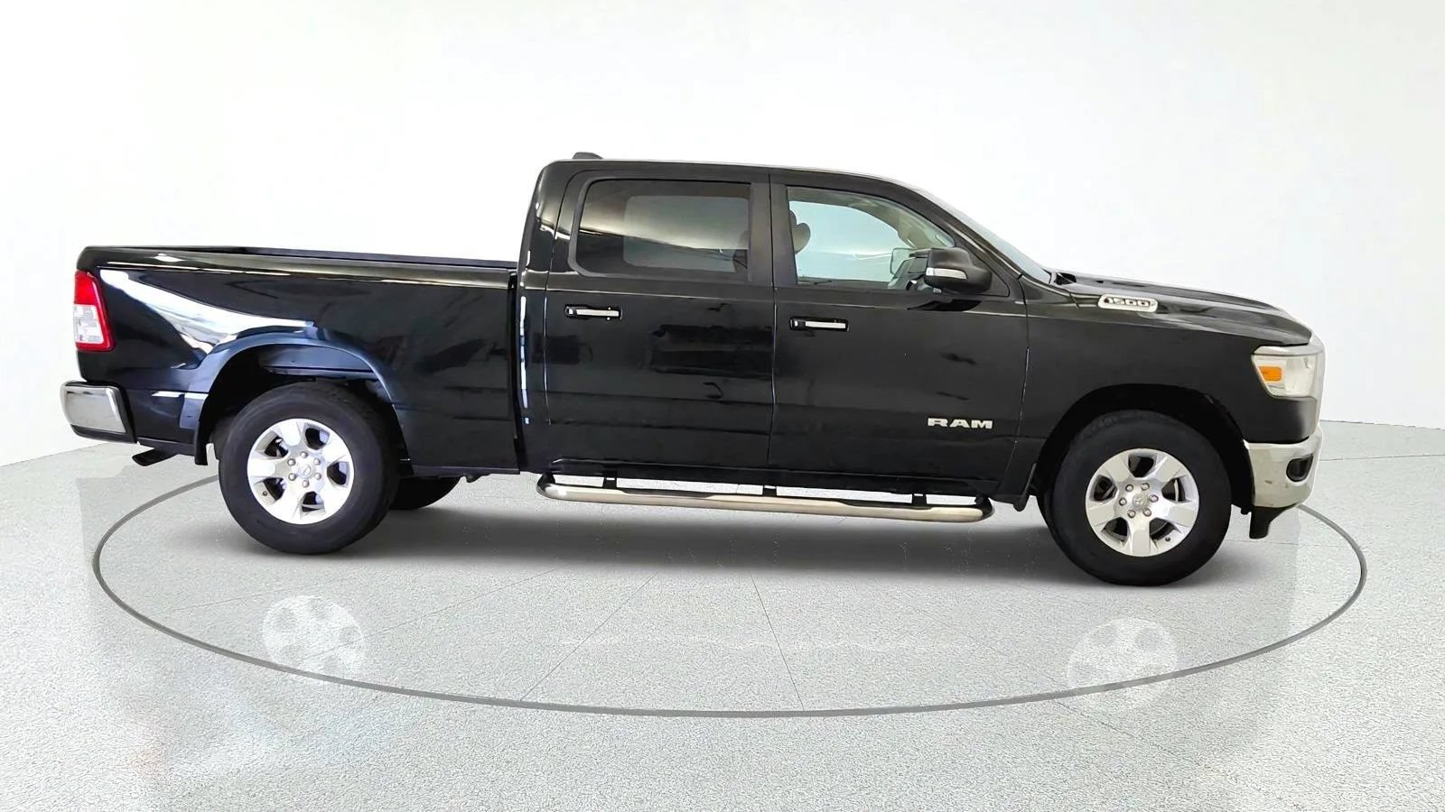 Used 2019 RAM 1500 Big Horn AWD/4WD image 10