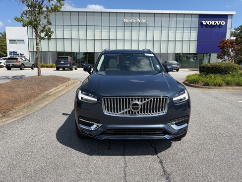 Used 2025 Volvo XC90 B6 Plus w/ Protection Package Premier AWD/4WD image 6