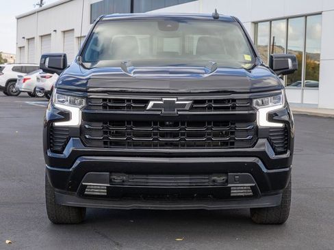 Certified 2022 Chevrolet Silverado 1500 RST image 2