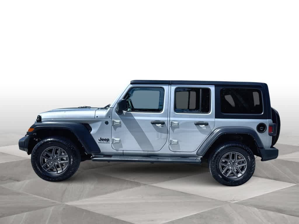 Used 2024 Jeep Wrangler Unlimited Sport AWD/4WD image 5
