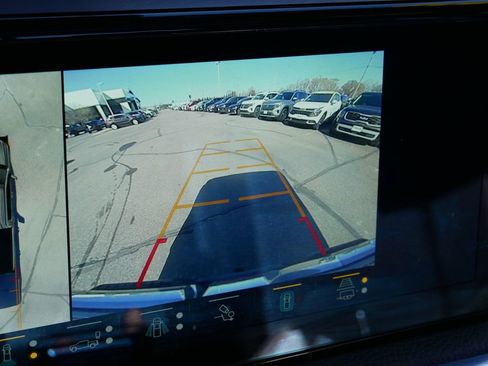 Used 2021 GMC Yukon Denali w/ LPO, Illumination Package image 35