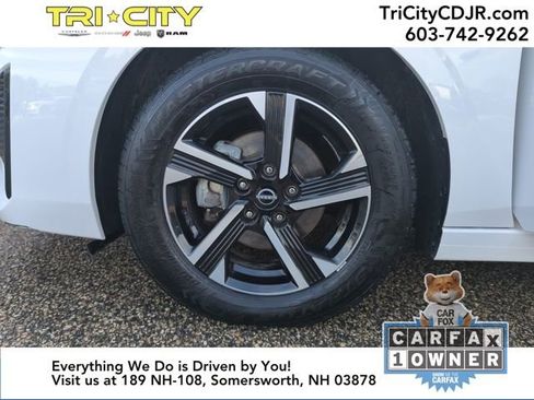 Used 2024 Nissan Sentra SV image 32