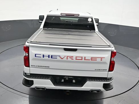 Used 2021 Chevrolet Silverado 1500 Custom w/ Custom Max Trailering Package AWD/4WD image 19