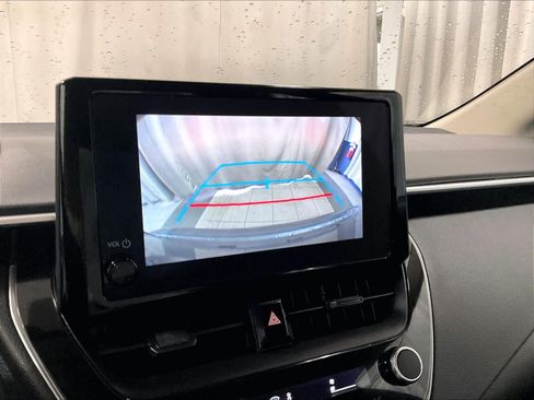 Used 2024 Toyota Corolla LE FWD image 19