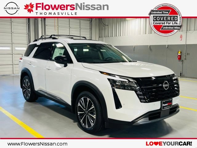 New 2026 Nissan Pathfinder Platinum FWD image 1