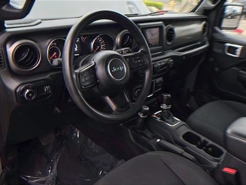 Used 2023 Jeep Wrangler Unlimited Sport AWD/4WD image 16