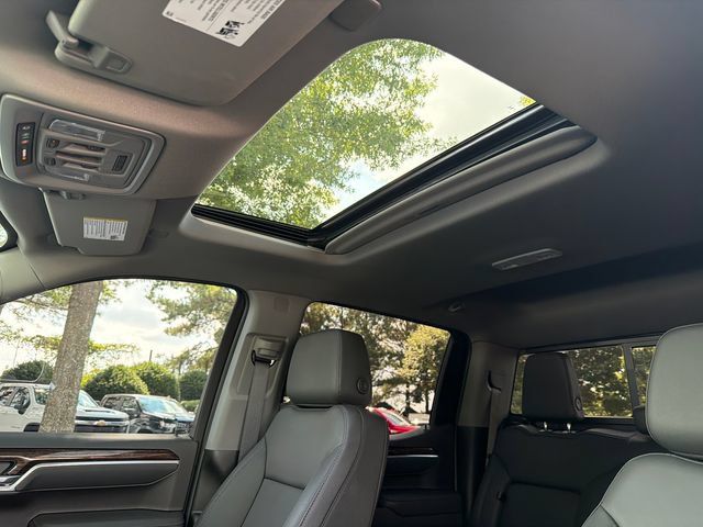 Used 2026 GMC Sierra 1500 Elevation w/ Elevation Premium Package AWD/4WD image 32