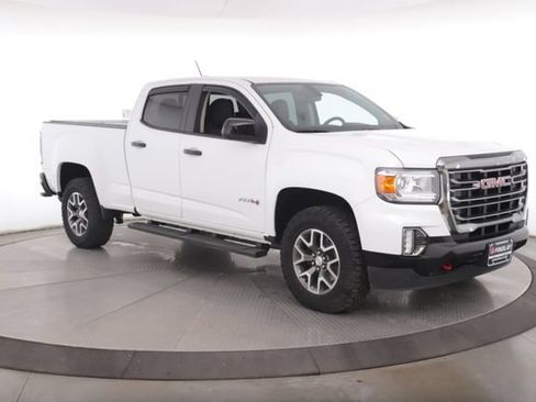 Used 2022 GMC Canyon AT4 AWD/4WD image 2