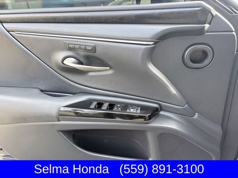Used 2025 Lexus ES 350 w/ Premium Package FWD image 13