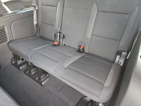 New 2026 Chevrolet Suburban LS RWD image 22
