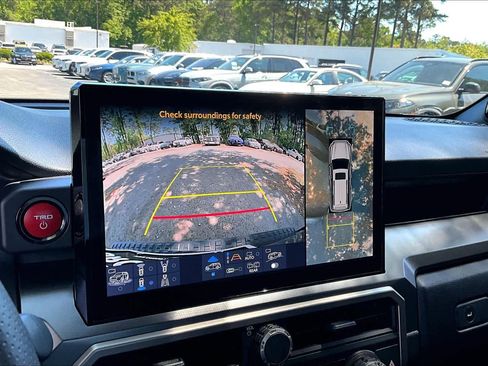 Used 2025 Toyota 4Runner TRD Off-Road Premium image 27