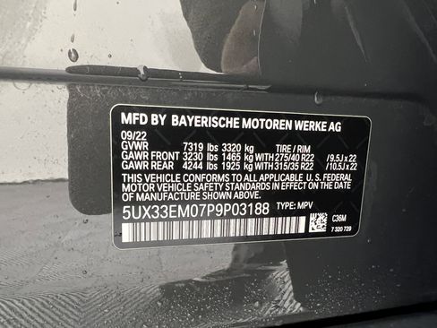 Used 2023 BMW X7 M60i w/ Executive Package image 34