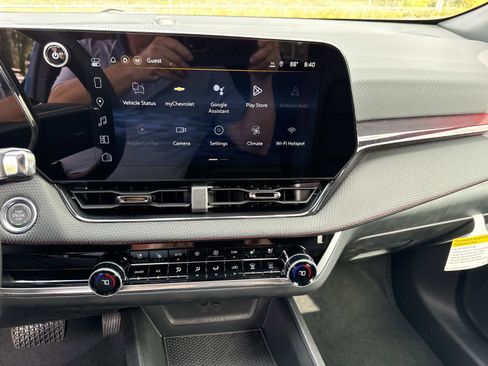 New 2026 Chevrolet Equinox RS w/ Convenience Package III FWD image 22