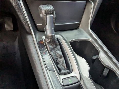 Used 2018 Honda Accord EX image 12