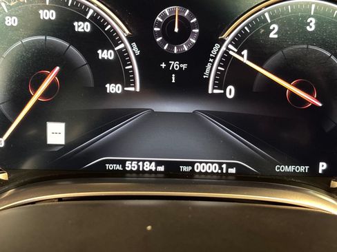 Used 2018 BMW 740i xDrive AWD/4WD image 35