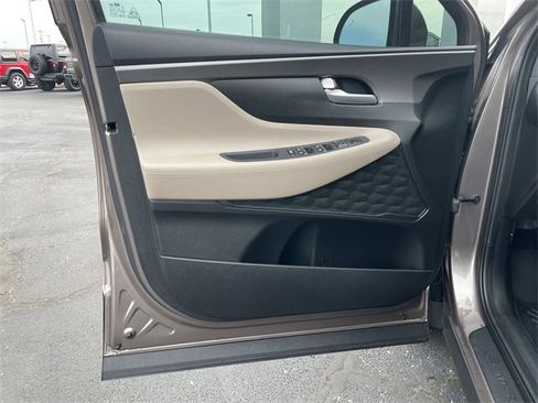 Used 2020 Hyundai Santa Fe SEL w/ Cargo Package image 9