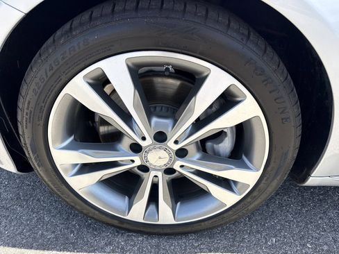 Used 2016 Mercedes-Benz C 300 Sedan image 41