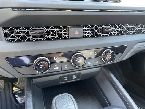 New 2025 Honda Accord LX image 17