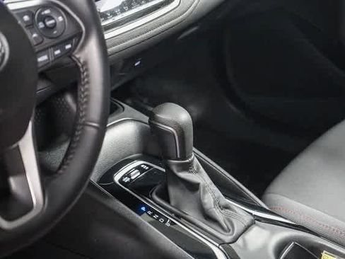 Certified 2024 Toyota Corolla SE image 23