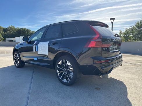 New 2026 Volvo XC60 B5 Plus w/ Protection Package Premier image 5