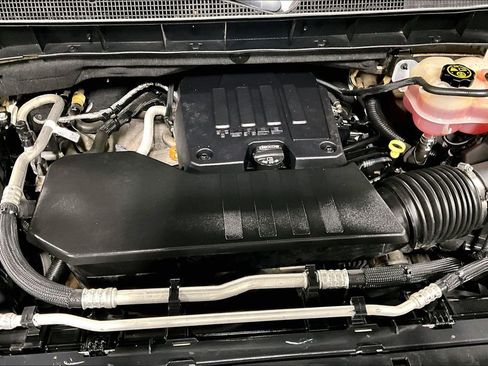 Used 2019 Chevrolet Silverado 1500 LT w/ Texas Edition image 41