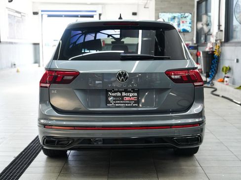 Used 2024 Volkswagen Tiguan SE R-Line FWD image 7