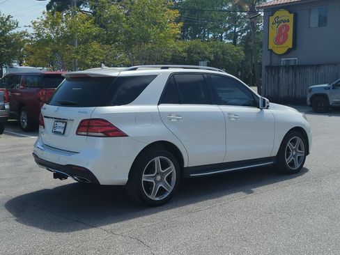 Used 2016 Mercedes-Benz GLE 400 4MATIC image 6