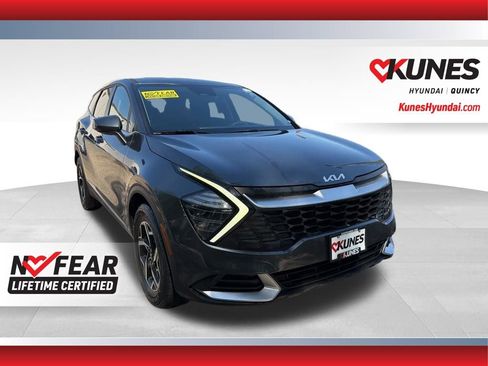 Used 2024 Kia Sportage LX FWD image 1