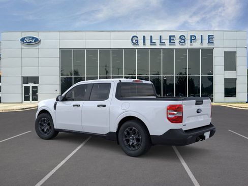 New 2025 Ford Maverick XLT image 4