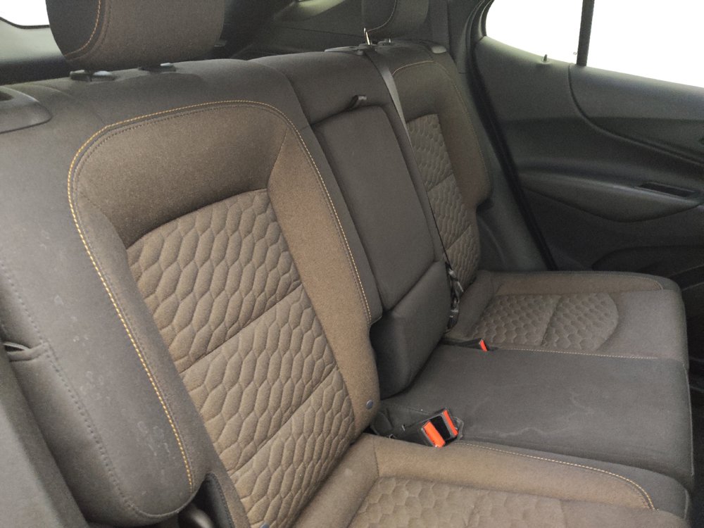 Used 2018 Chevrolet Equinox LT FWD image 19