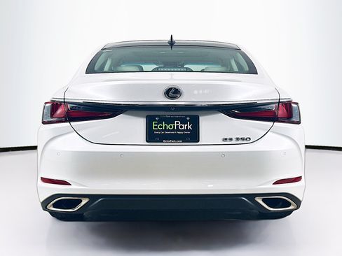 Used 2023 Lexus ES 350 w/ Premium Package FWD image 7
