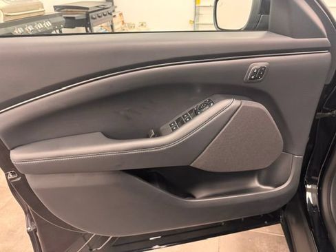 Used 2025 Ford Mustang Mach-E Select w/ Comfort Package Lite AWD/4WD image 11
