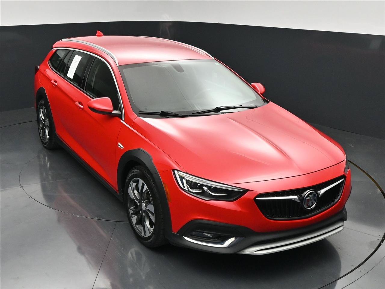 Used 2018 Buick Regal Preferred w/ Sights and Sounds Package AWD/4WD image 22