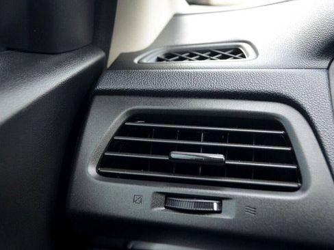 Used 2015 Honda CR-V LX image 35