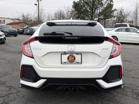 Used 2018 Honda Civic Sport image 6