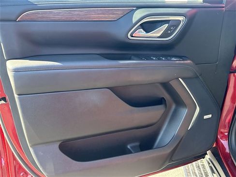 Certified 2023 Chevrolet Tahoe High Country w/ Premium Package 2 image 23