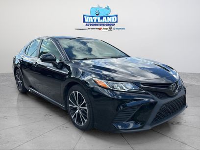 Used 2020 Toyota Camry SE