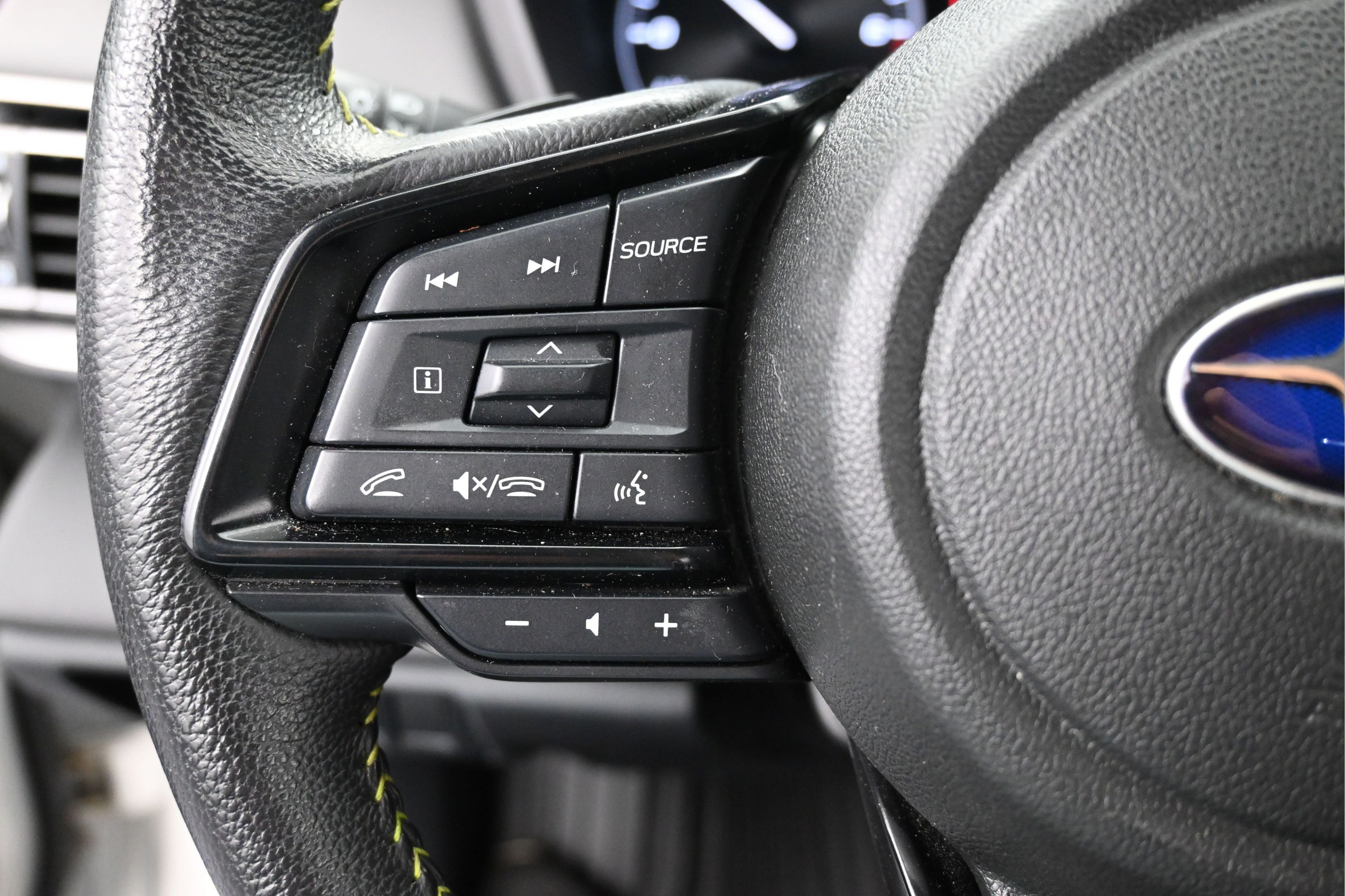 Used 2025 Subaru Outback Onyx Edition AWD/4WD image 14