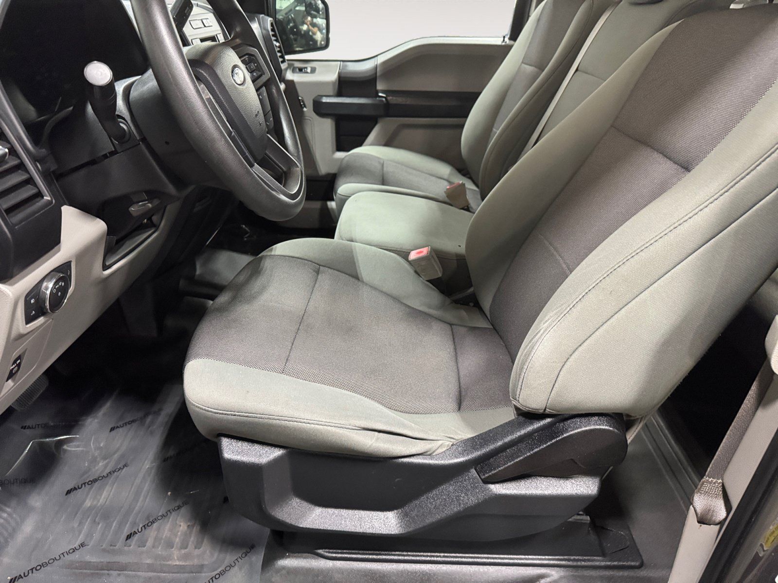 Used 2019 Ford F150 XL w/ Equipment Group 101A Mid AWD/4WD image 9