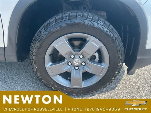 Used 2025 Honda Ridgeline TrailSport image 40