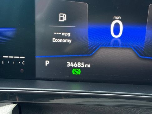 Used 2022 Volkswagen Taos S w/ IQ Drive S Package AWD/4WD image 16