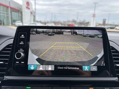 Used 2025 Honda Odyssey Elite image 36