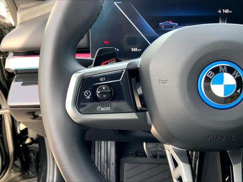 Used 2026 BMW i5 eDrive40 w/ M Sport Package AWD/4WD image 22