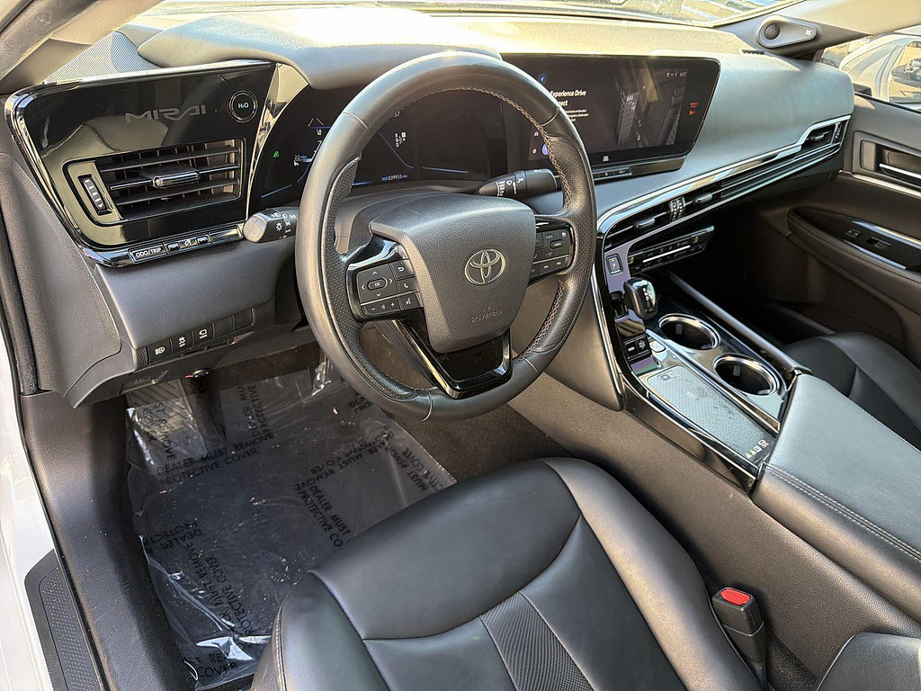 Used 2023 Toyota Mirai w/ Advanced Technology Package RWD image 9